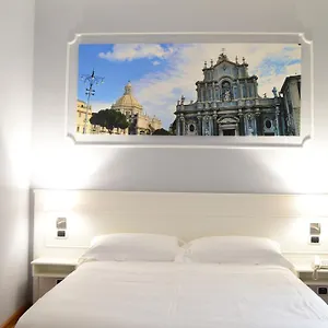 Hotel Centrum, Katania